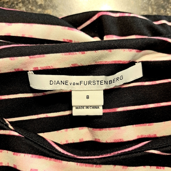 Diane Von Furstenberg Striped Pullover Dress - Picture 6 of 9